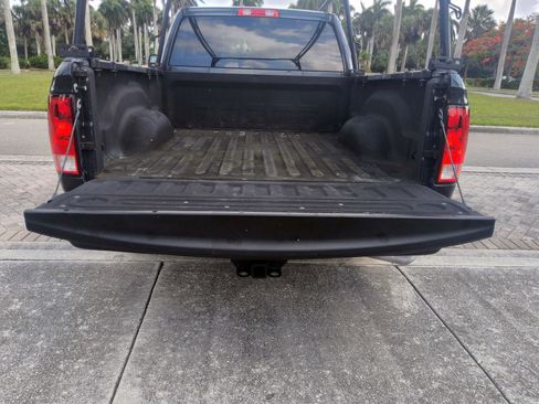 Used 2017 RAM 1500 Tradesman RWD image 42