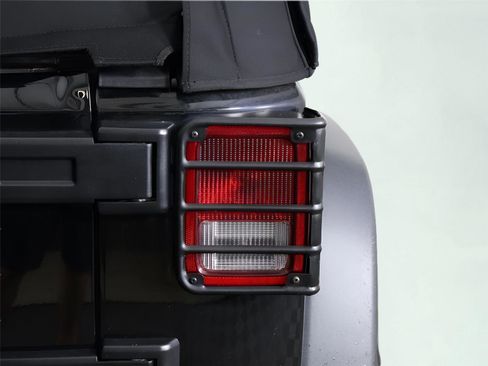 Used 2015 Jeep Wrangler Rubicon image 10