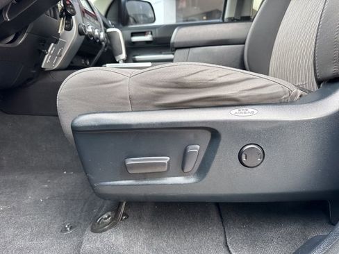 Used 2015 Toyota Tundra SR5 w/ TRD Off Road Package image 30