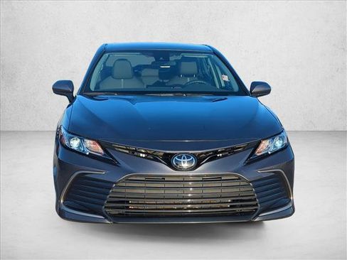 Used 2023 Toyota Camry LE image 2