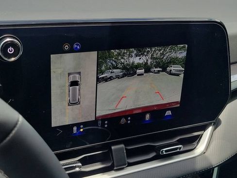 New 2026 Chevrolet Equinox LT FWD image 11