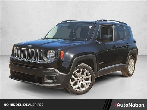Used 2017 Jeep Renegade Latitude FWD image 1