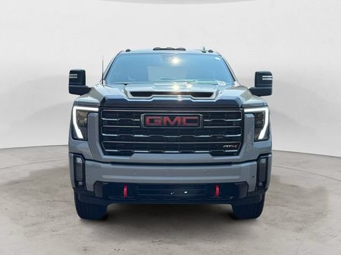Used 2024 GMC Sierra 3500 AT4 w/ AT4 Premium Plus Package AWD/4WD image 2