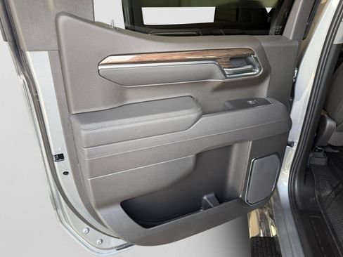 New 2026 Chevrolet Silverado 1500 LT w/ Safety Package RWD image 20