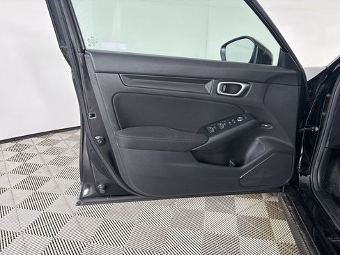 Used 2024 Honda Civic Sport image 8