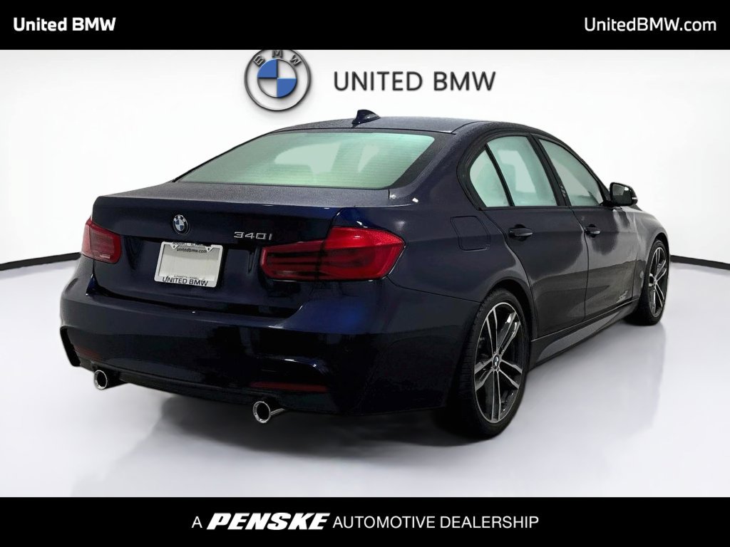 Used 2018 BMW 340i Sedan RWD image 5