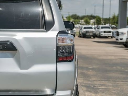 Used 2021 Toyota 4Runner TRD Off-Road Premium image 61