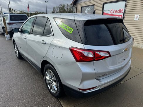 Used 2018 Chevrolet Equinox LT w/ LPO, Cargo Package image 7