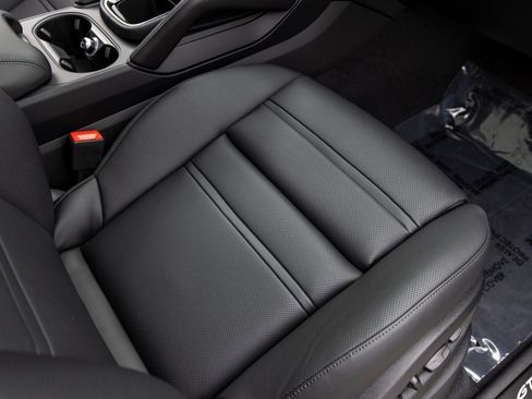 New 2025 Porsche Cayenne GTS image 53