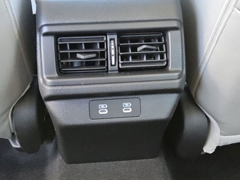 Used 2025 Honda Accord LX image 21