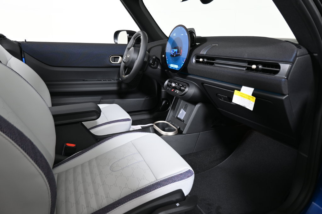 Used 2026 MINI Cooper S FWD image 26