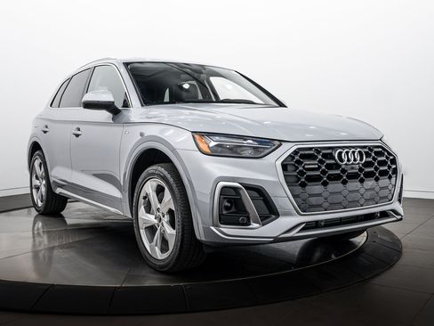 Certified 2023 Audi Q5 2.0T Premium Plus w/ Premium Plus Package AWD/4WD image 2