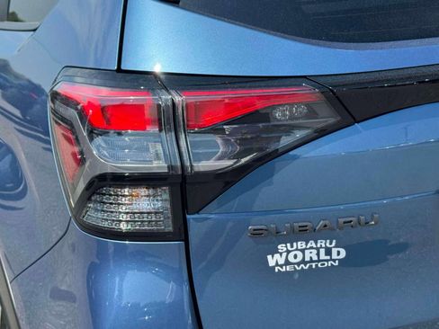 Certified 2025 Subaru Forester Premium AWD/4WD image 8