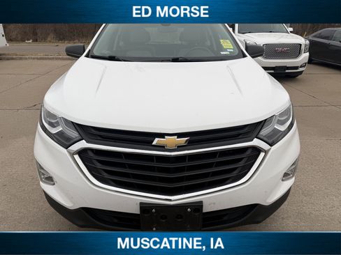 Used 2021 Chevrolet Equinox LS image 4