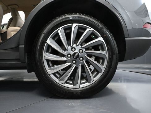 Used 2024 Lincoln Corsair Reserve w/ Towing Package image 14