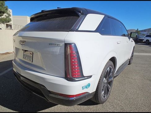 Used 2025 Cadillac Escalade IQ Sport 2 image 7