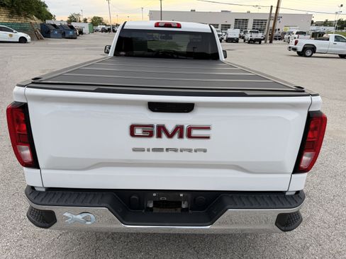Used 2020 GMC Sierra 1500 2WD Regular Cab w/ Convenience Package image 6