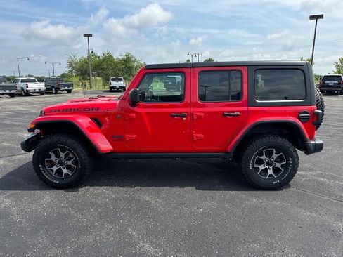 Used 2019 Jeep Wrangler Unlimited Rubicon w/ Dual Top Group image 2
