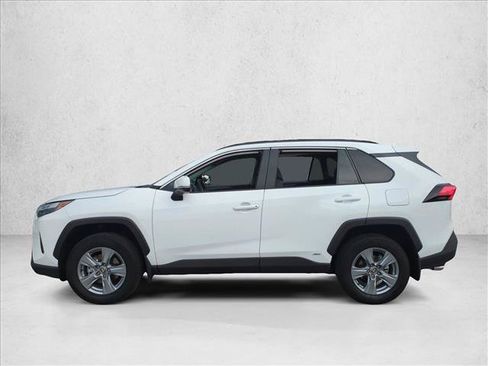 Certified 2025 Toyota RAV4 XLE w/ Convenience Package AWD/4WD image 9