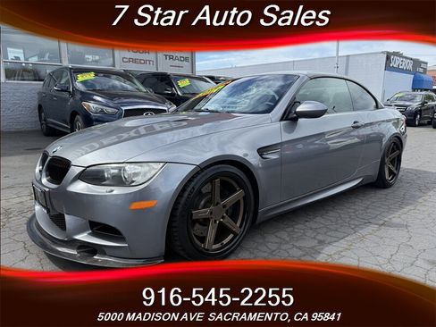 Used 2009 BMW M3 Convertible image 3