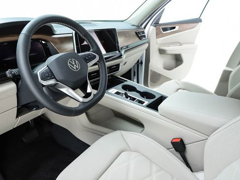New 2026 Volkswagen Atlas SE image 19