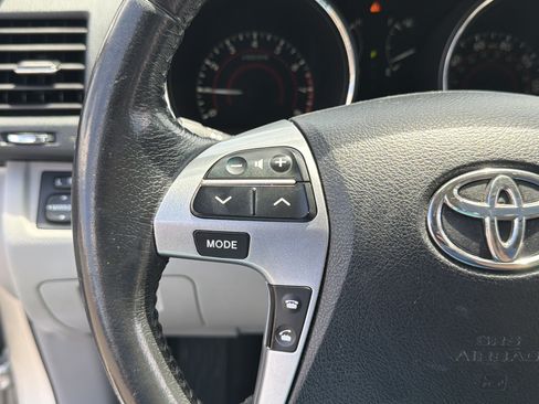 Used 2013 Toyota Highlander Limited AWD/4WD image 15