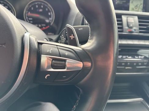 Used 2018 BMW M2 image 19