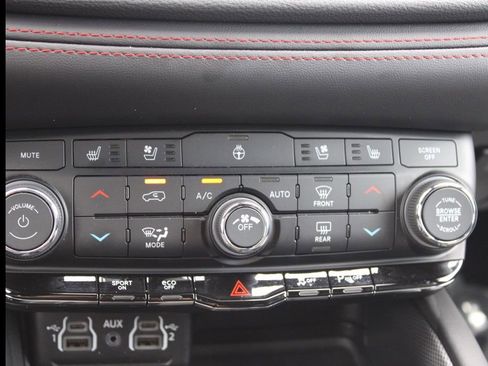 Used 2026 Dodge Durango GT AWD/4WD image 42
