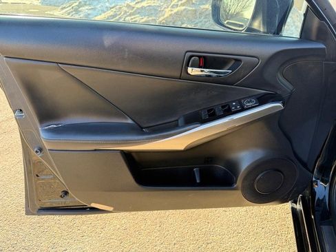 Used 2014 Lexus IS 250 AWD w/ Navigation Package image 19