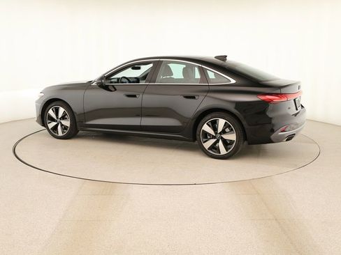 Used 2025 Audi A5 2.0T Premium w/ Convenience Package AWD/4WD image 3