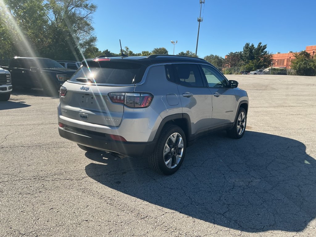 Used 2021 Jeep Compass Limited AWD/4WD image 4