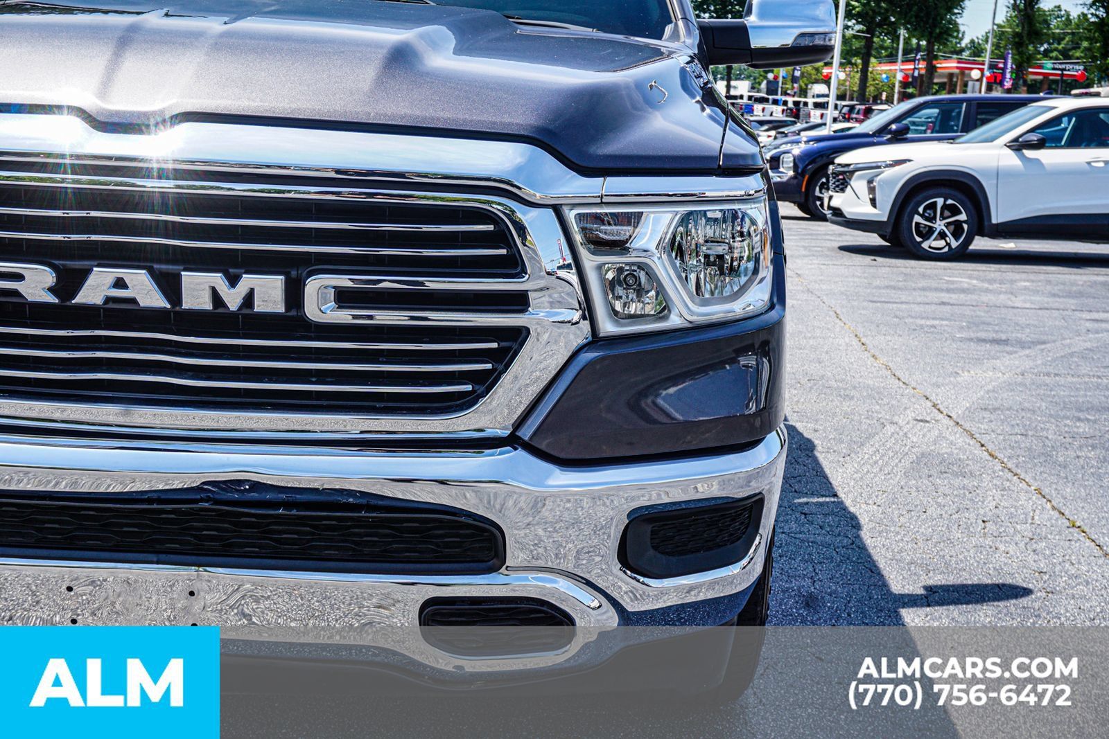 Used 2024 RAM 1500 Laramie AWD/4WD image 18