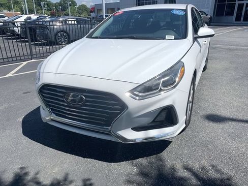 Used 2019 Hyundai Sonata SE FWD image 4