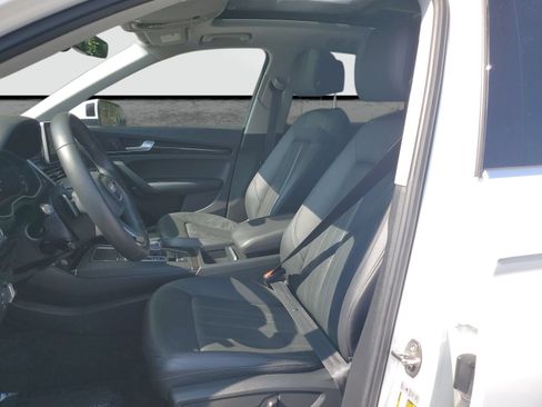 Used 2020 Audi Q5 e Premium w/ Convenience Package AWD/4WD image 18