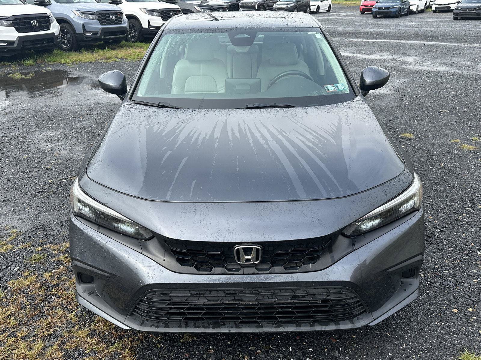 Used 2024 Honda Civic EX-L image 3