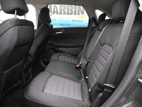 Used 2023 Ford Edge SE AWD/4WD image 9