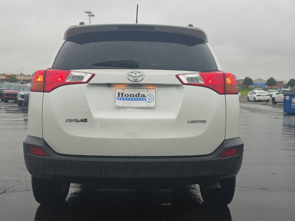 Used 2014 Toyota RAV4 Limited w/ Technology Package FWD image 6