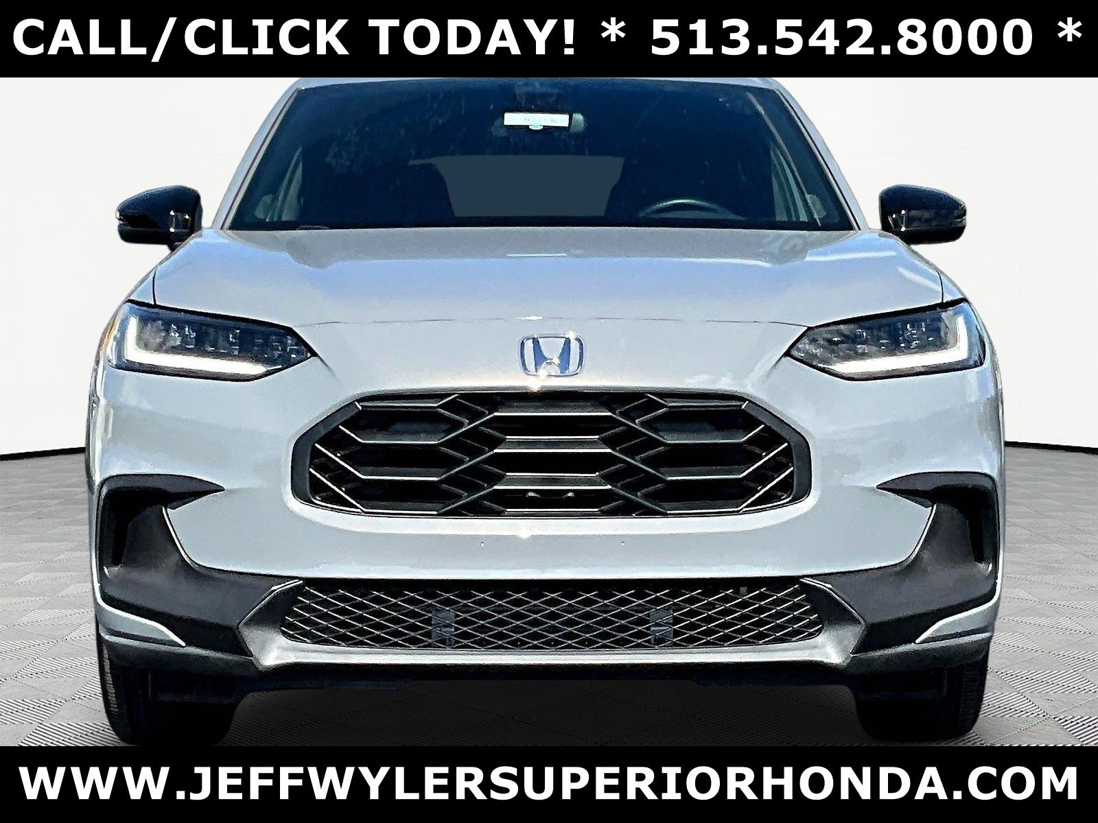 Used 2025 Honda HR-V Sport image 2