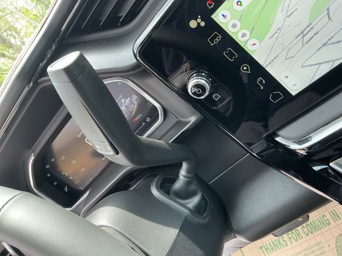 New 2026 GMC Sierra 2500 AT4 w/ AT4 Premium Plus Package AWD/4WD image 25