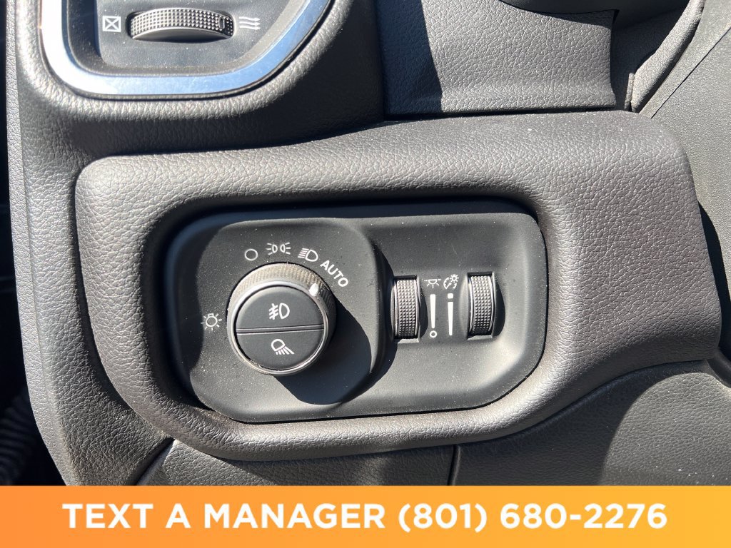 Used 2025 RAM 2500 Laramie w/ Night Edition AWD/4WD image 31
