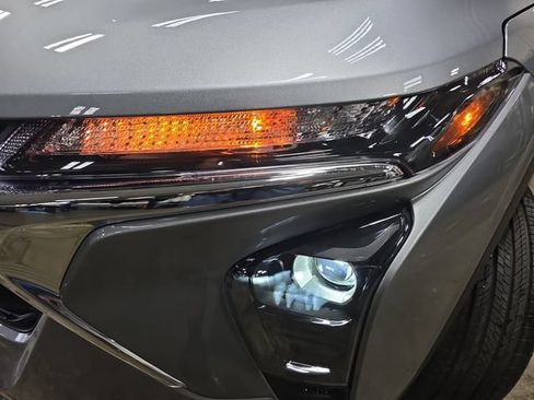 New 2026 Chevrolet Trax LS w/ LS Convenience Package FWD image 29