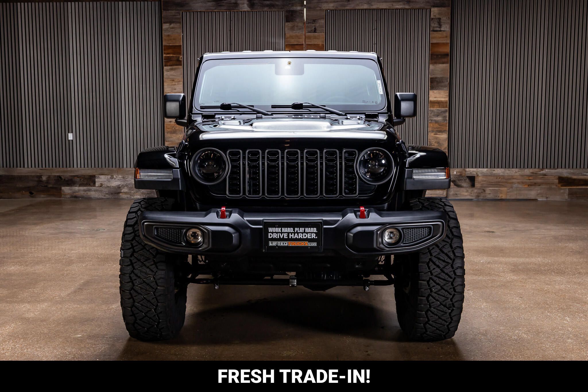 Used 2025 Jeep Gladiator Rubicon w/ Safety Group AWD/4WD image 3