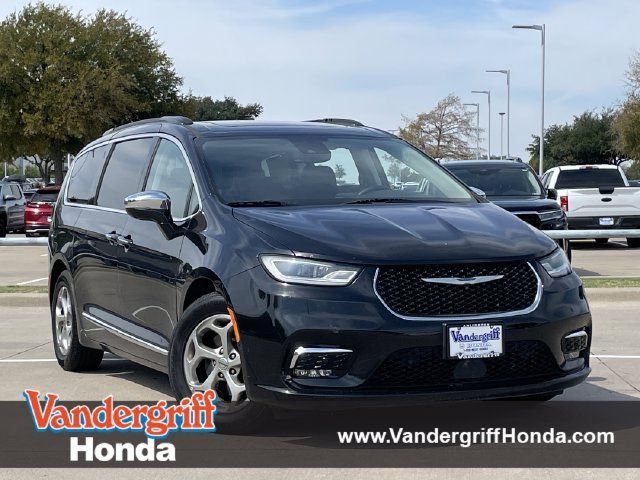Used 2022 Chrysler Pacifica Limited FWD image 1