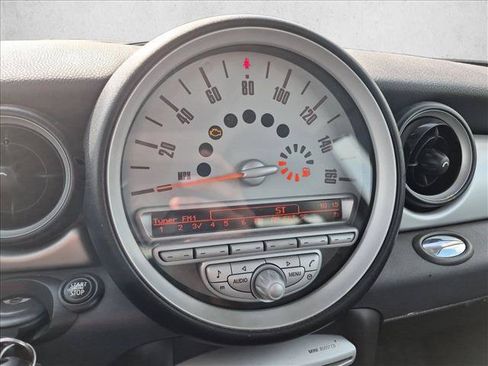 Used 2010 MINI Cooper Clubman Hardtop FWD image 15