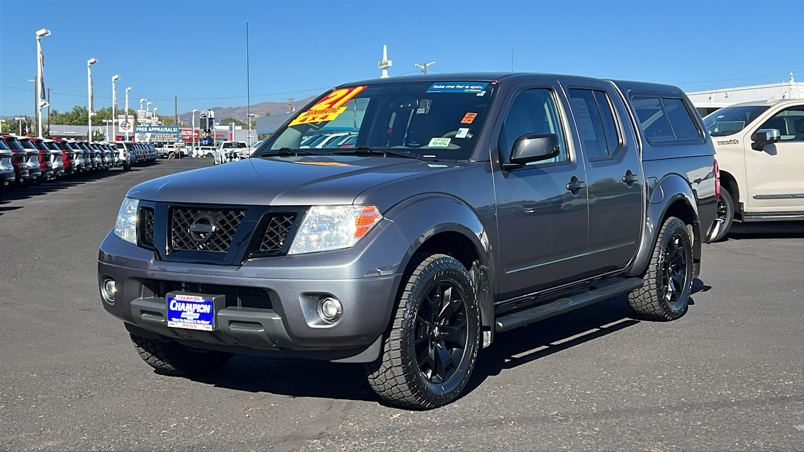 Used 2021 Nissan Frontier SV w/ Midnight Edition Floor Mats AWD/4WD image 1