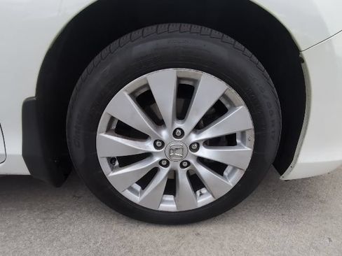 Used 2014 Honda Accord EX-L image 31