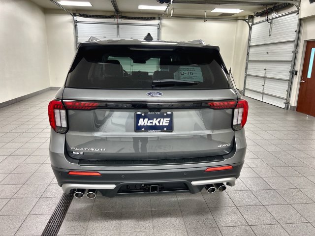 Certified 2025 Ford Explorer Platinum w/ Ultimate Package AWD/4WD image 5