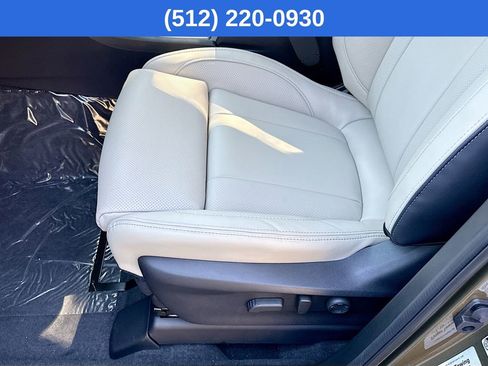 New 2025 Subaru Ascent Limited image 24