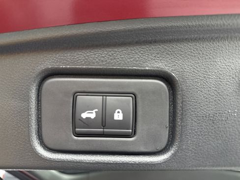 New 2025 Nissan Pathfinder Platinum image 6