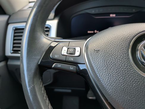 Used 2018 Volkswagen Atlas SEL Premium AWD/4WD image 22
